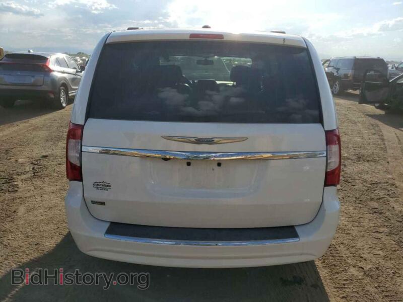 2014 Chrysler MINIVAN (VIN 2C4RC1BG1ER443429) — photo 6 of 12