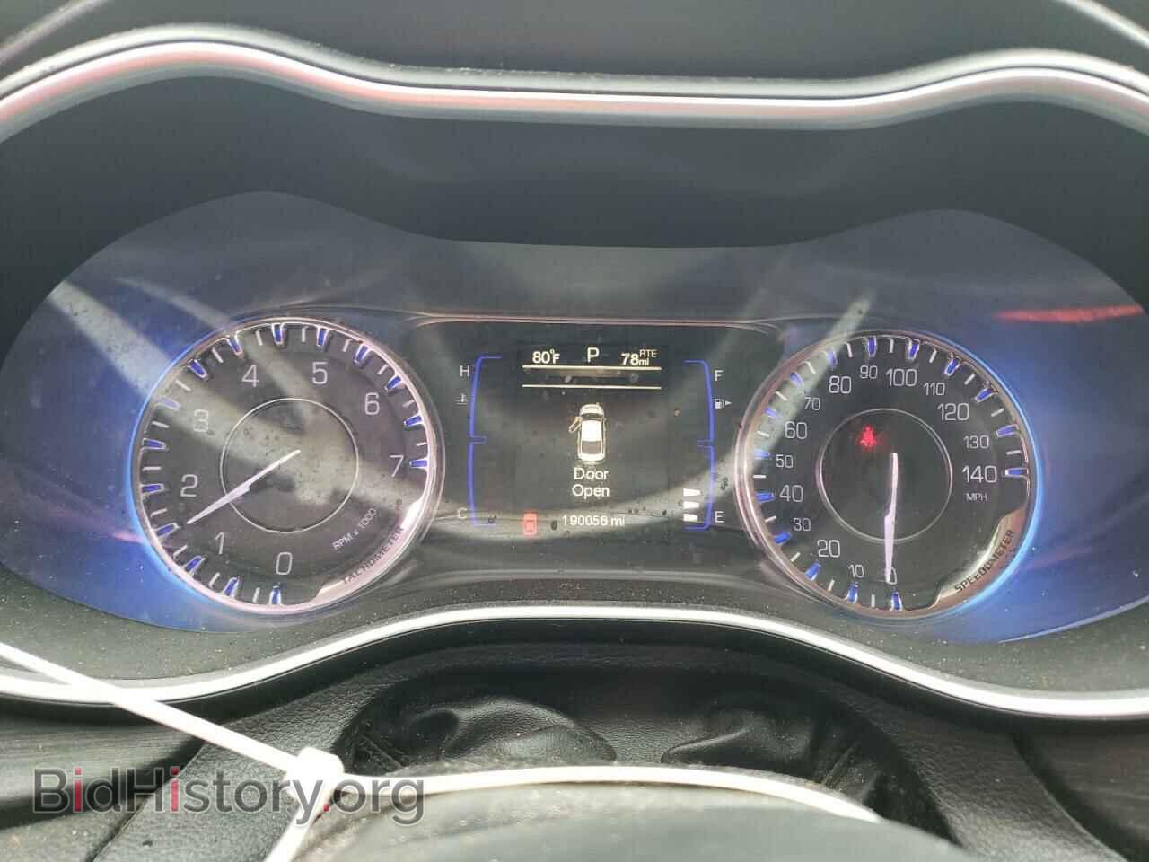 2015 CHRYSLER 200 - VIN: 1C3CCCAB4FN695685 - Фото 9