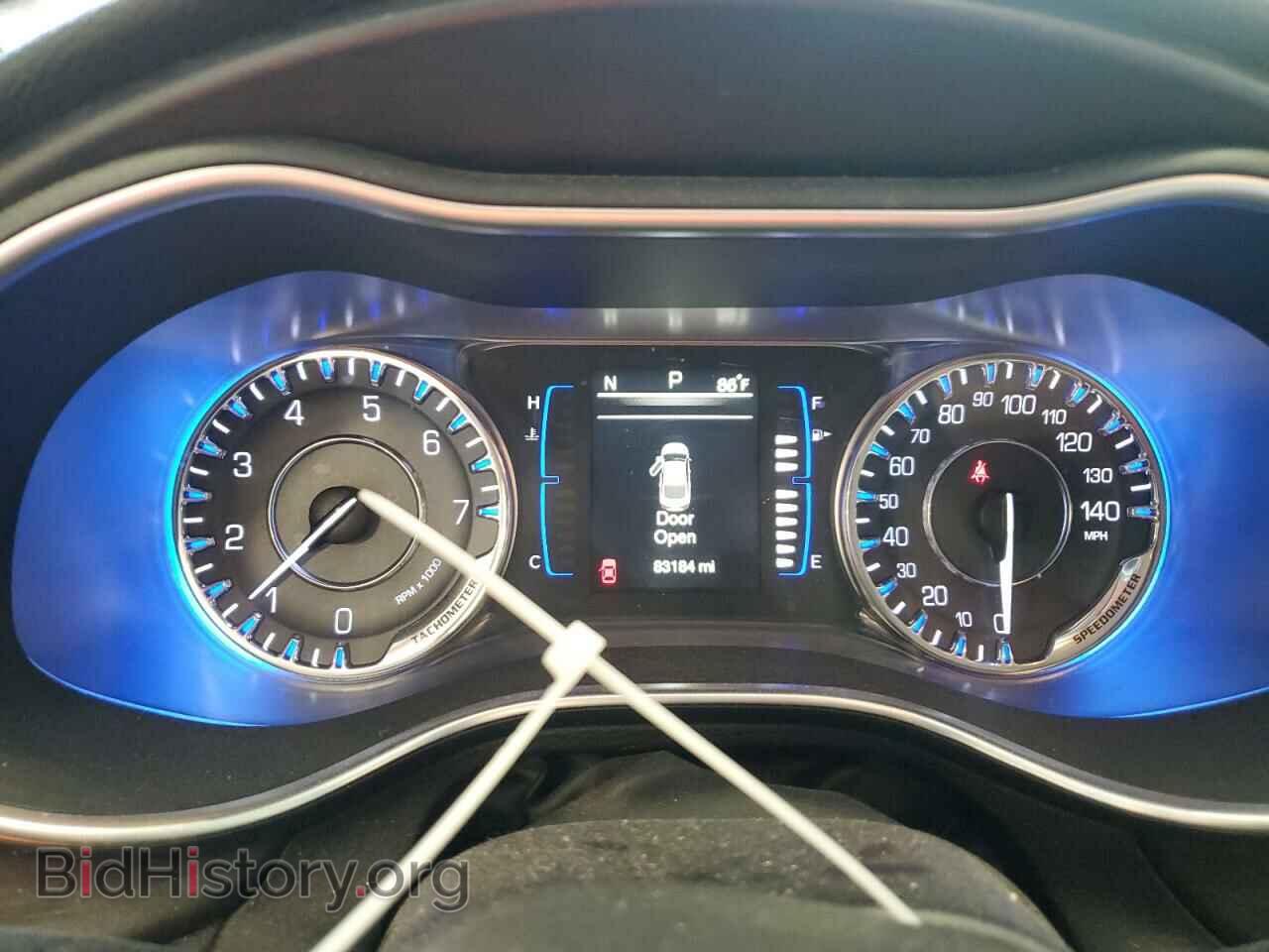 2016 CHRYSLER 200 - VIN: 1C3CCCAB1GN194318 - Фото 9