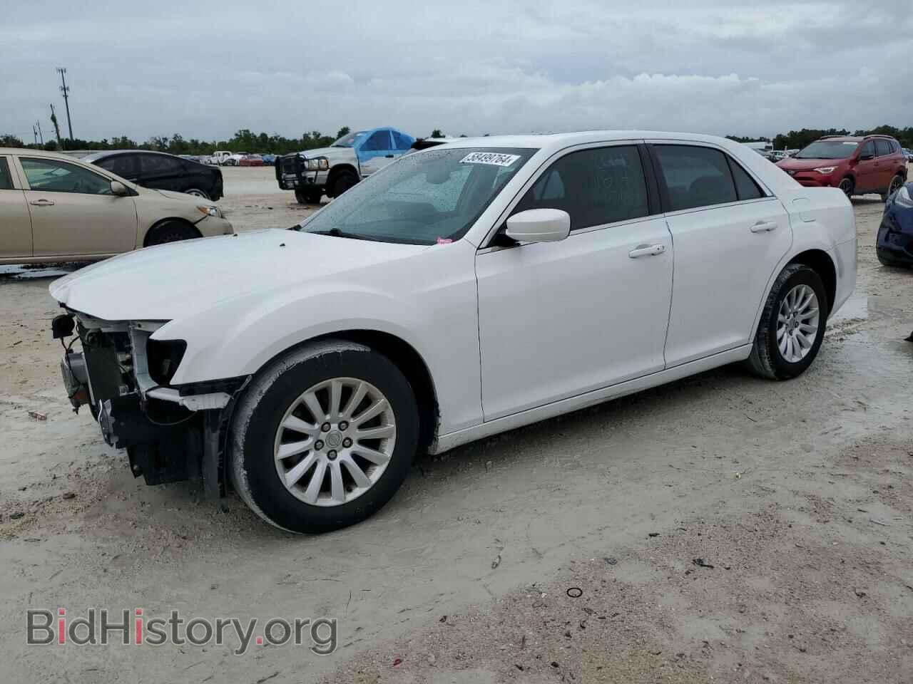 Фотография 2C3CCAAG0EH181100 - CHRYSLER 300 2014