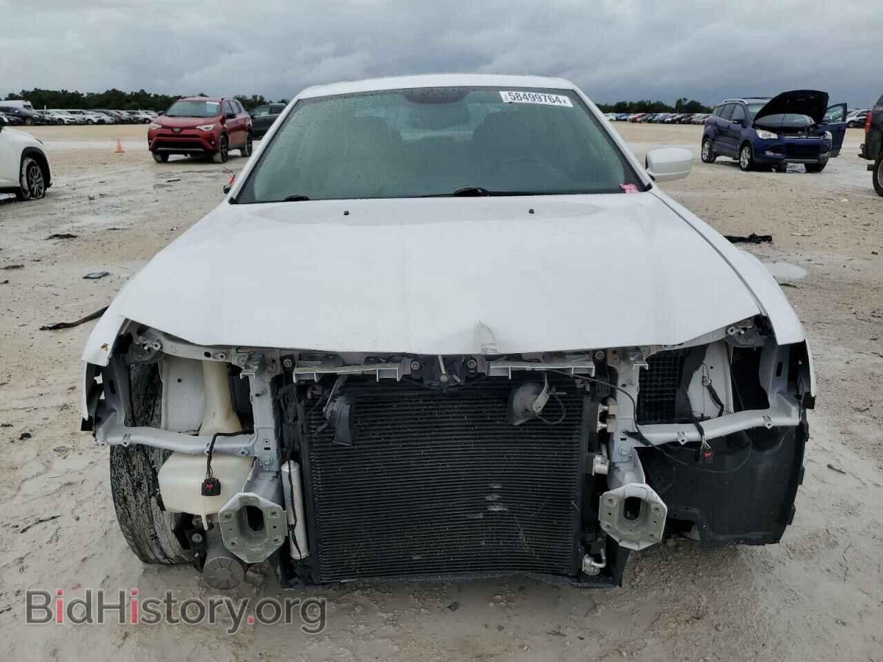 2014 CHRYSLER 300 - VIN: 2C3CCAAG0EH181100 - Фото 5