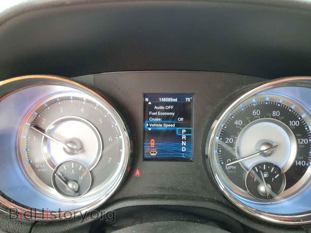 2014 CHRYSLER 300 - VIN: 2C3CCAAG0EH181100 - Фото 9