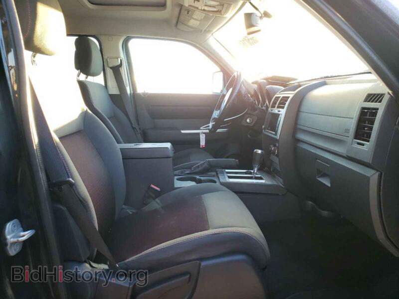 2011 Dodge NITRO (VIN 1D4PU6GX1BW501135) — photo 5 of 10