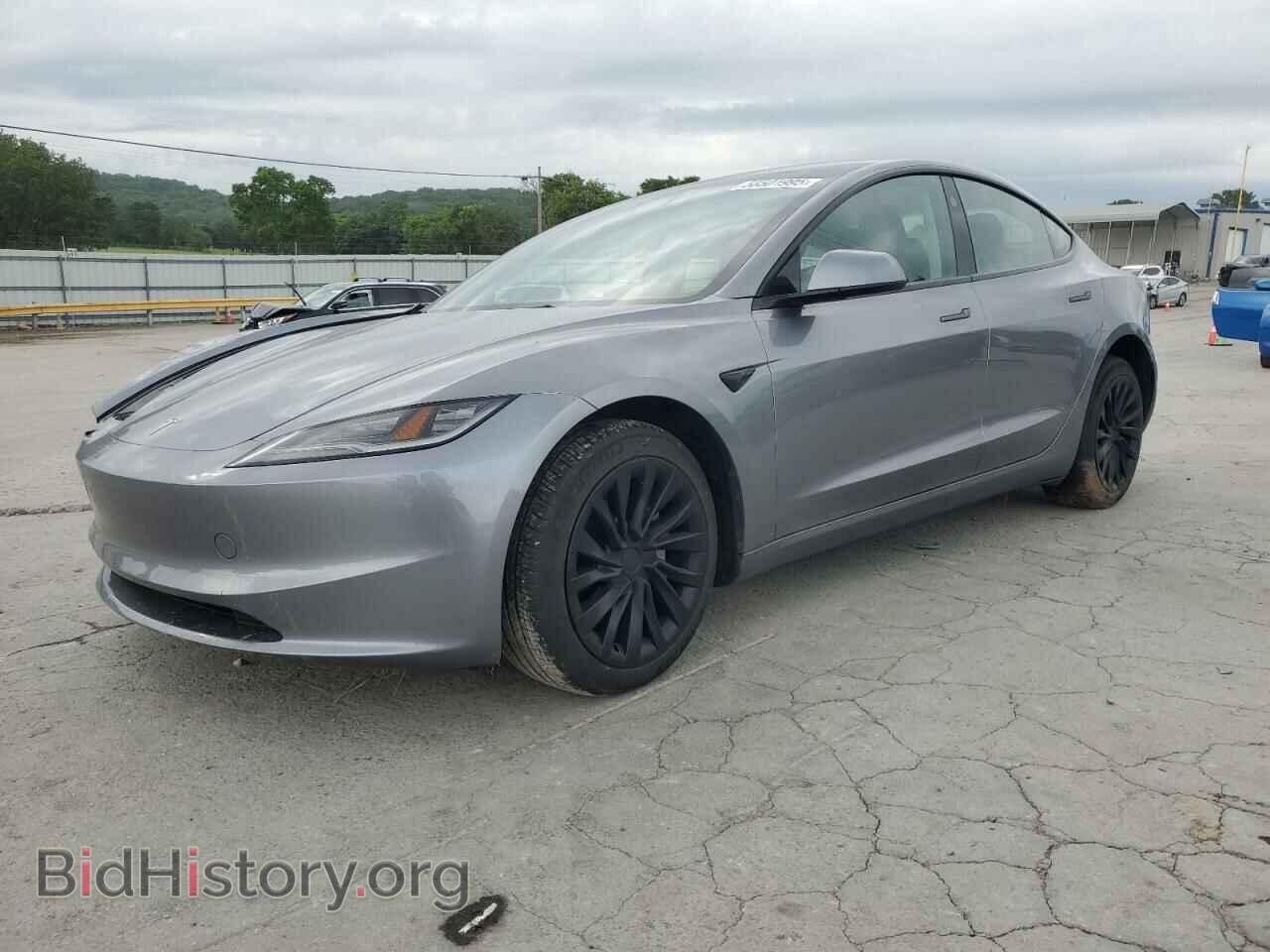Фотография 5YJ3E1EA8RF872916 - TESLA MODEL 3 2024
