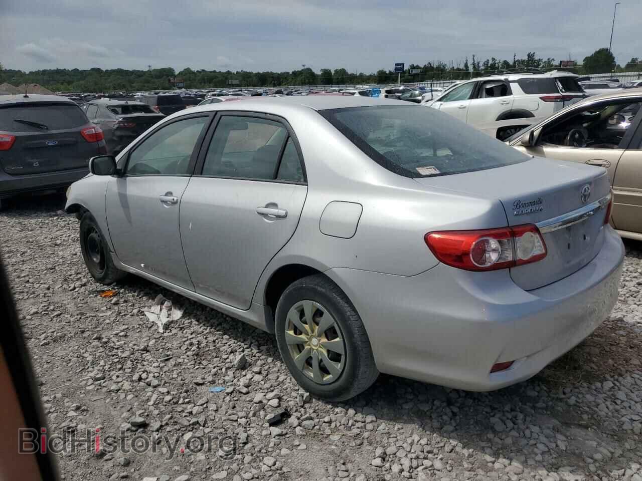 2011 TOYOTA COROLLA - VIN: 2T1BU4EE9BC569835 - Фото 2