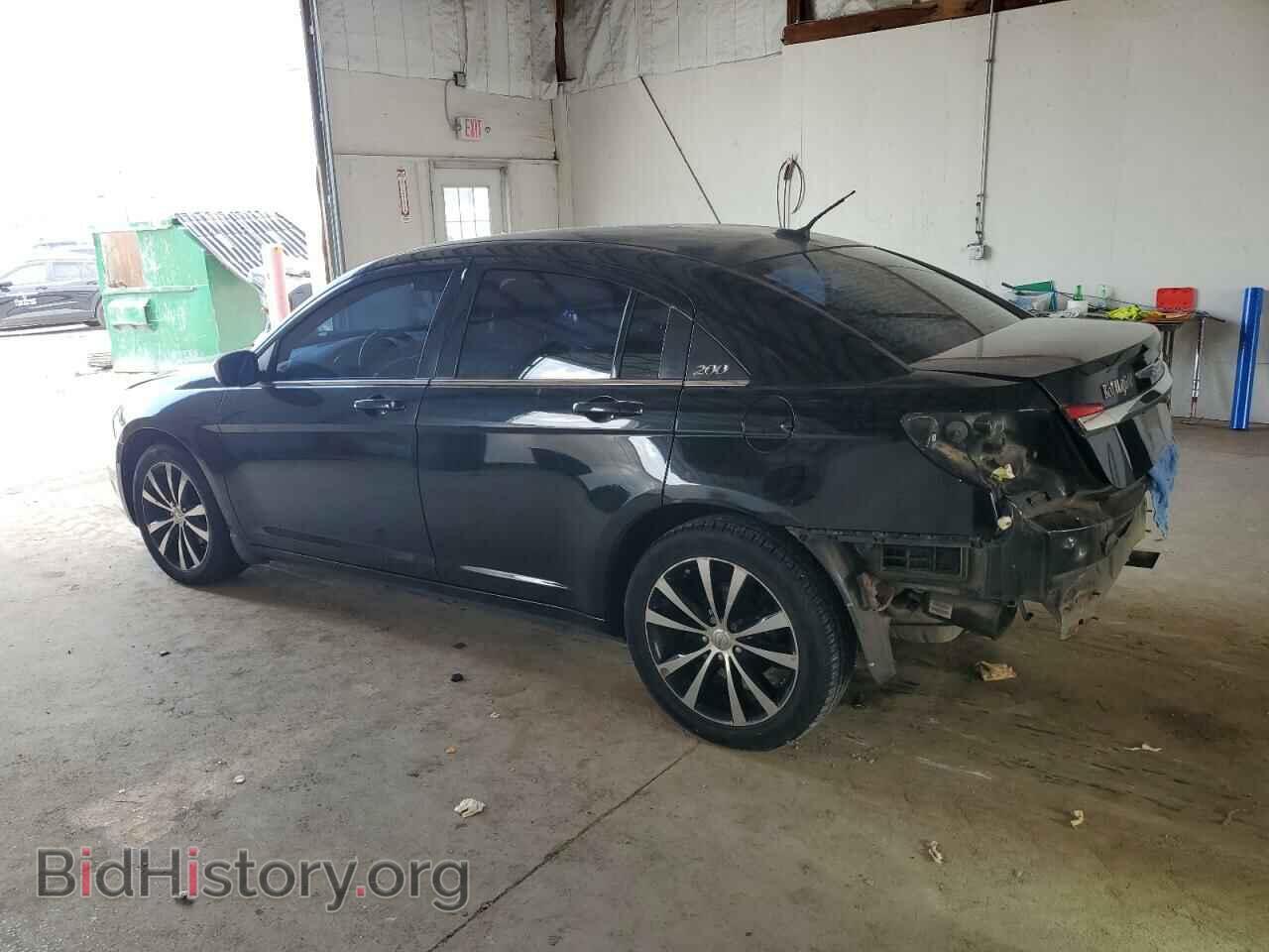 2013 CHRYSLER 200 - VIN: 1C3CCBBB0DN688965 - Photo 2