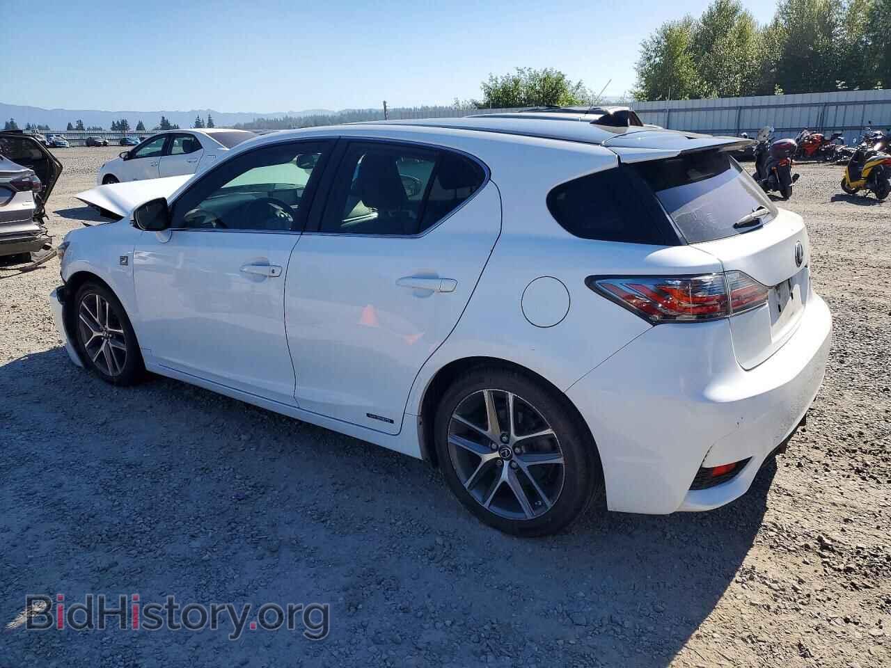 2014 LEXUS CT 200 - VIN: JTHKD5BH9E2203041 - Photo 2