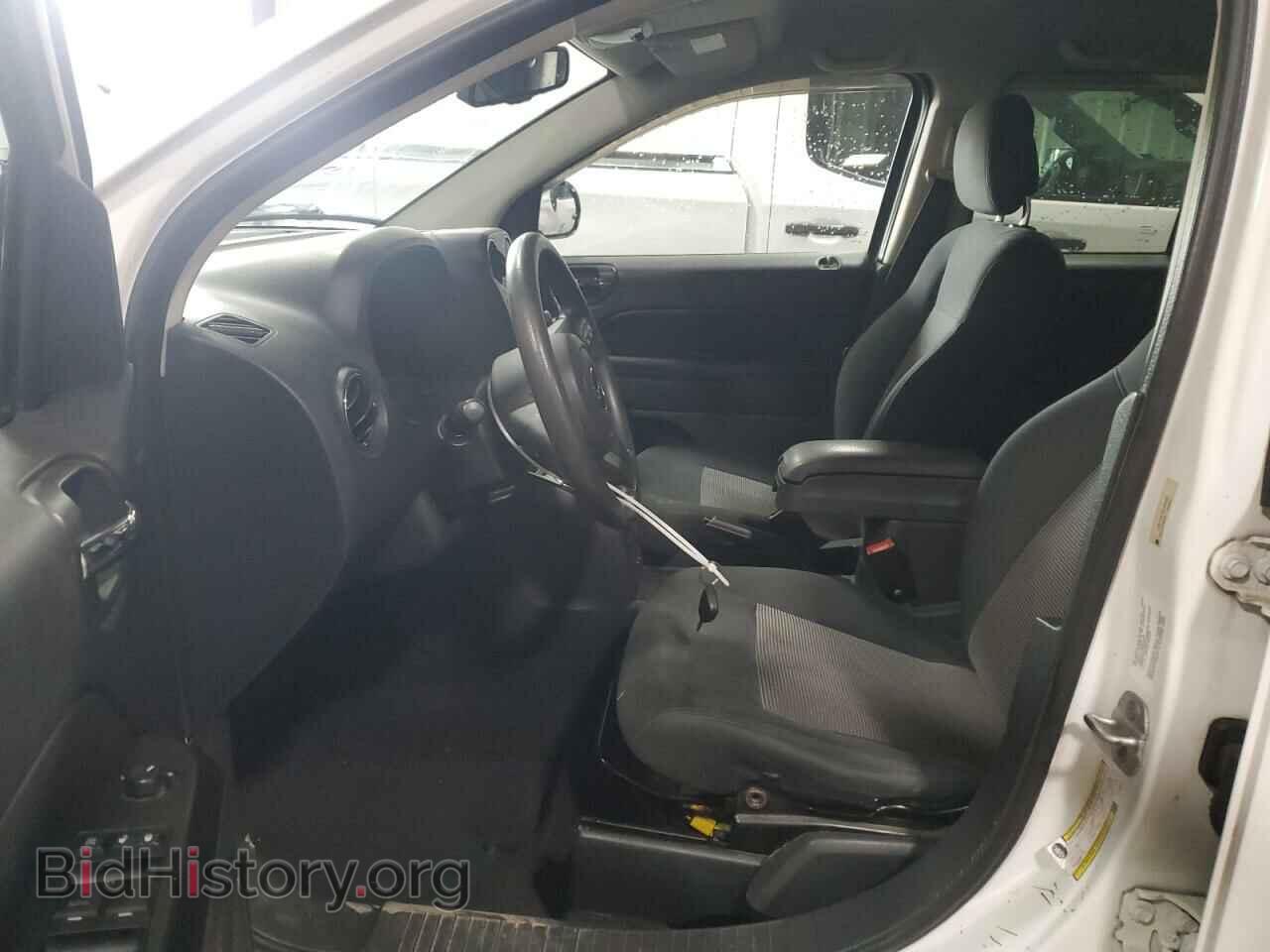 2011 JEEP COMPASS - VIN: 1J4NF1FB1BD266586 - Фото 7
