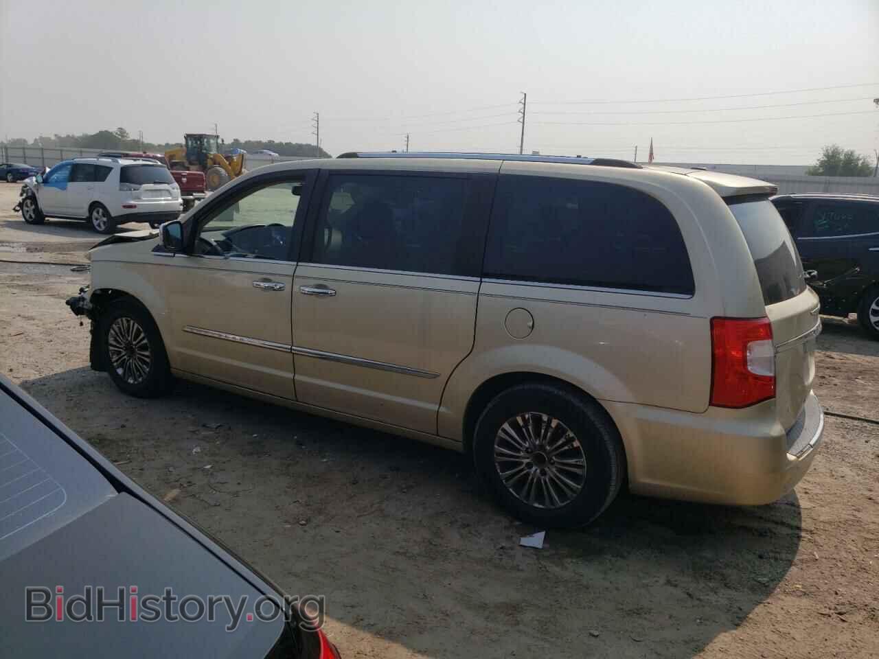 2011 CHRYSLER MINIVAN - VIN: 2A4RR6DGXBR630411 - Фото 2