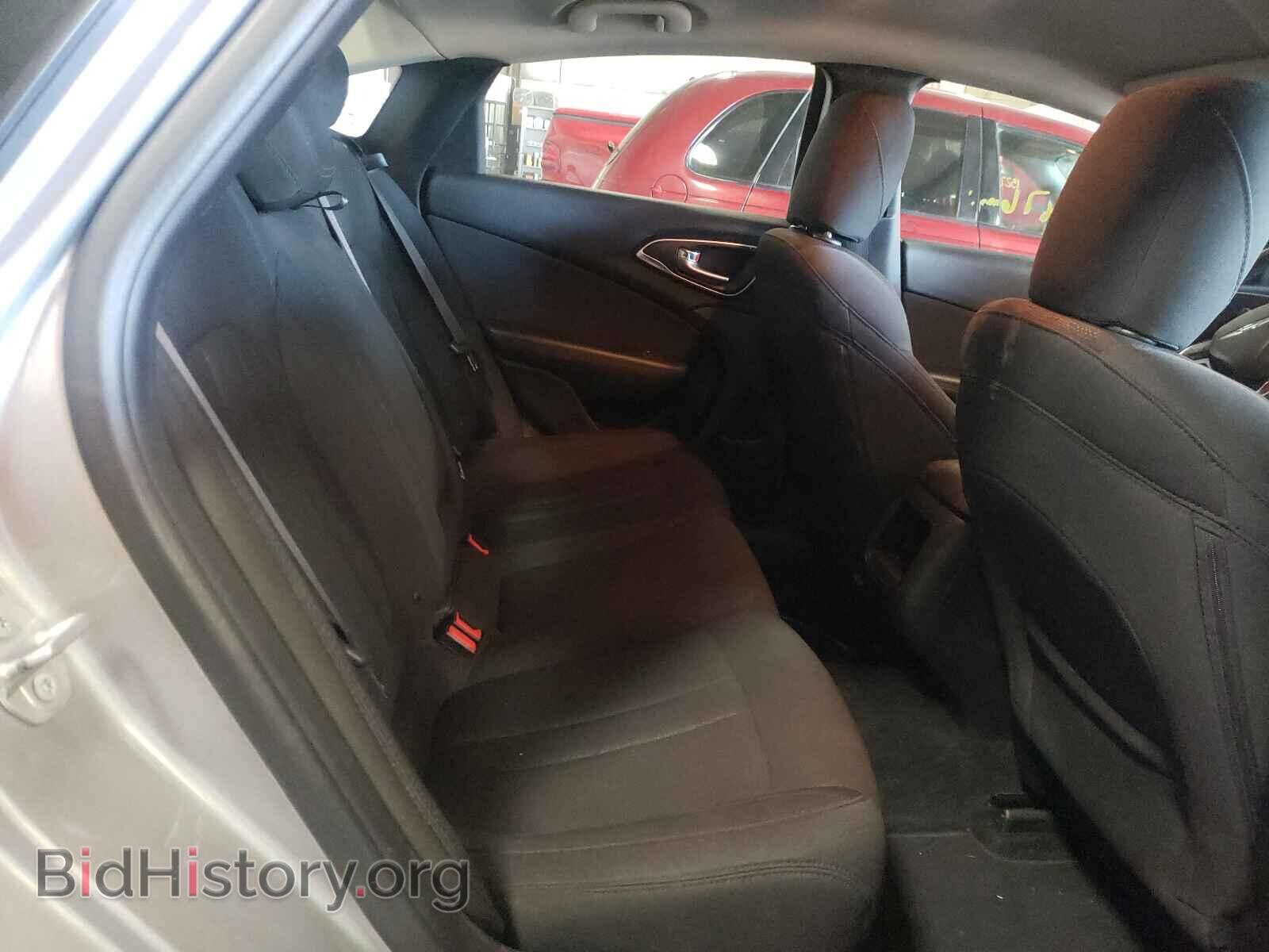 2017 CHRYSLER 200 - VIN: 1C3CCCFB2HN506690 - Фото 6