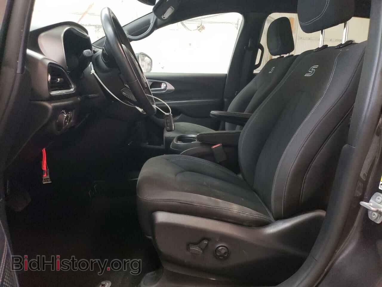 2019 CHRYSLER PACIFICA - VIN: 2C4RC1FG4KR738157 - Фото 7