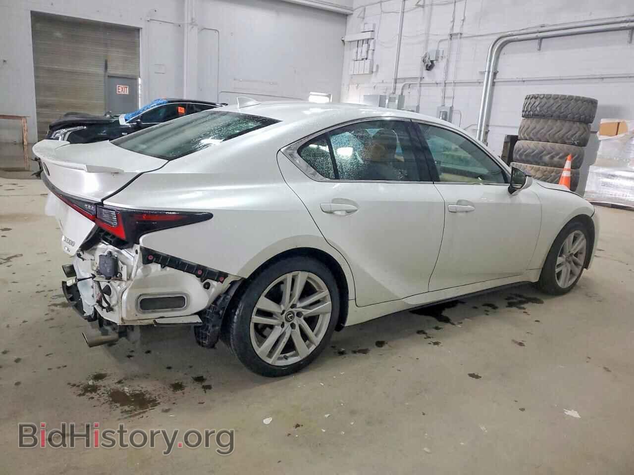 2021 LEXUS IS - VIN: JTHC81F24M5047155 - Фото 3