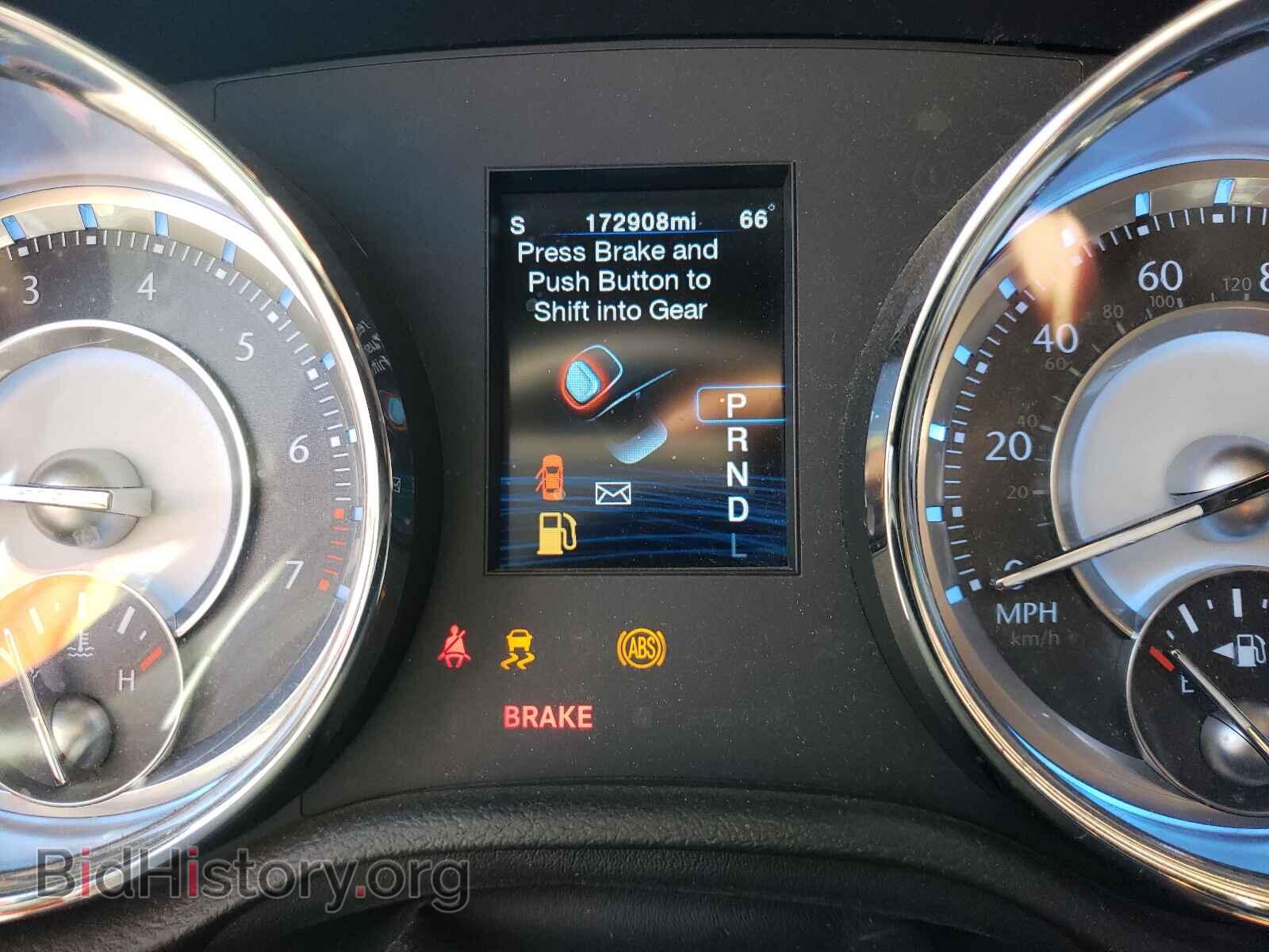 2012 CHRYSLER 300 - VIN: 2C3CCACGXCH253446 - Фото 8