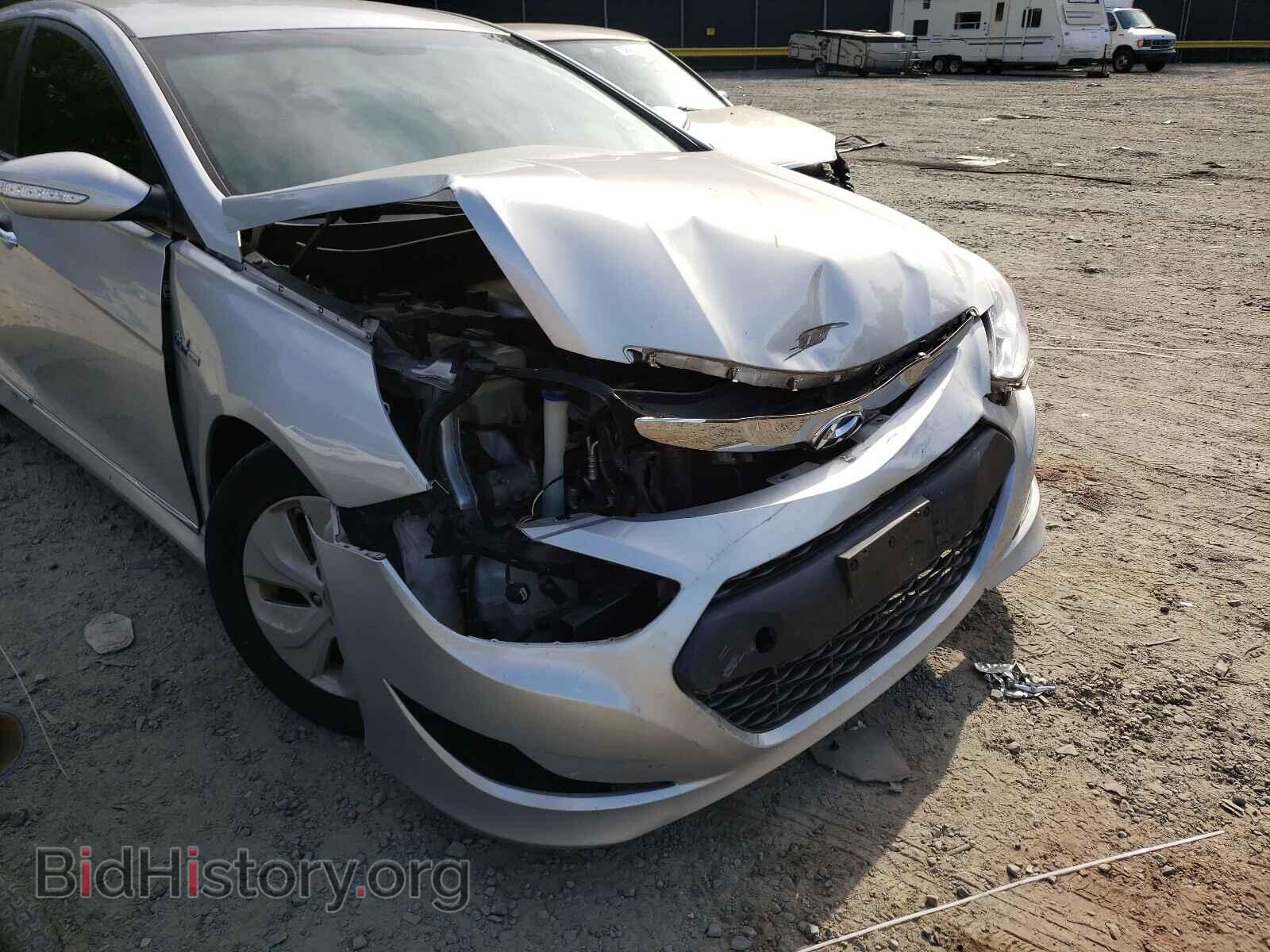 2013 HYUNDAI SONATA - VIN: KMHEC4A43DA071050 - Фото 9