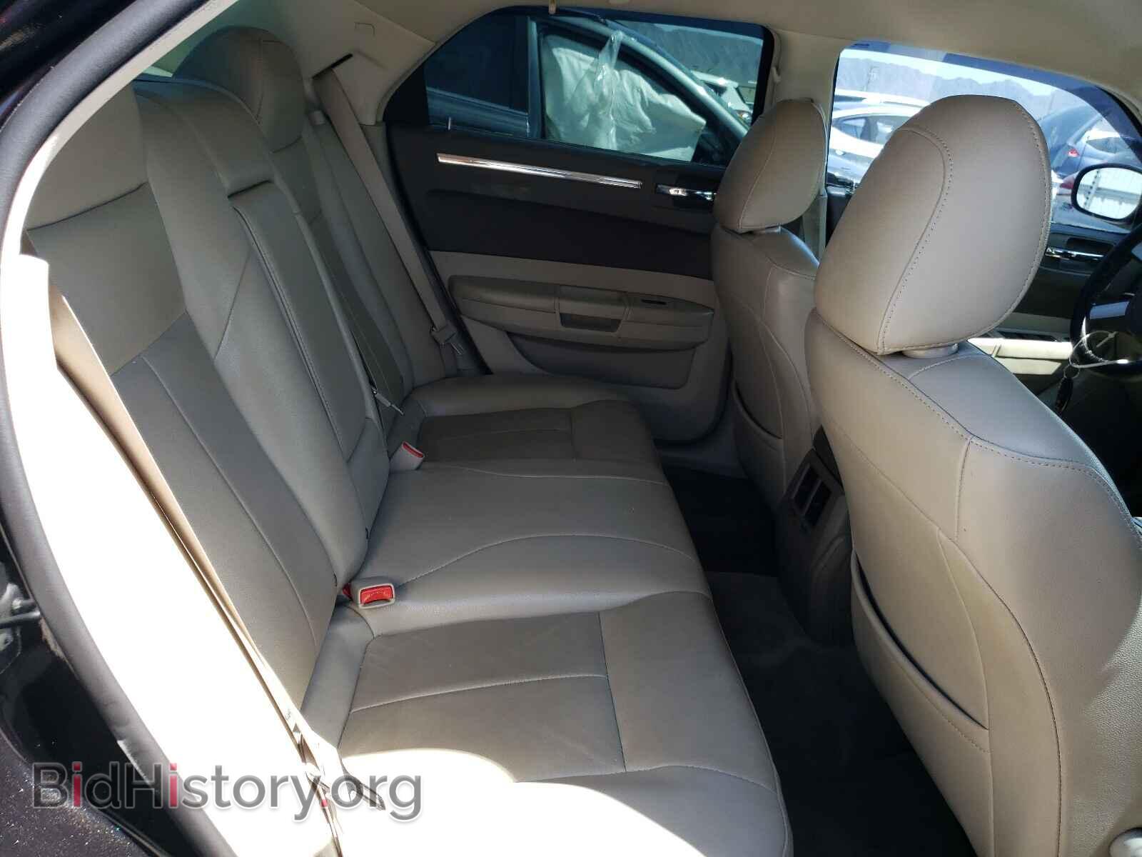 2010 CHRYSLER 300 - VIN: 2C3CA5CV3AH192966 - Фото 6