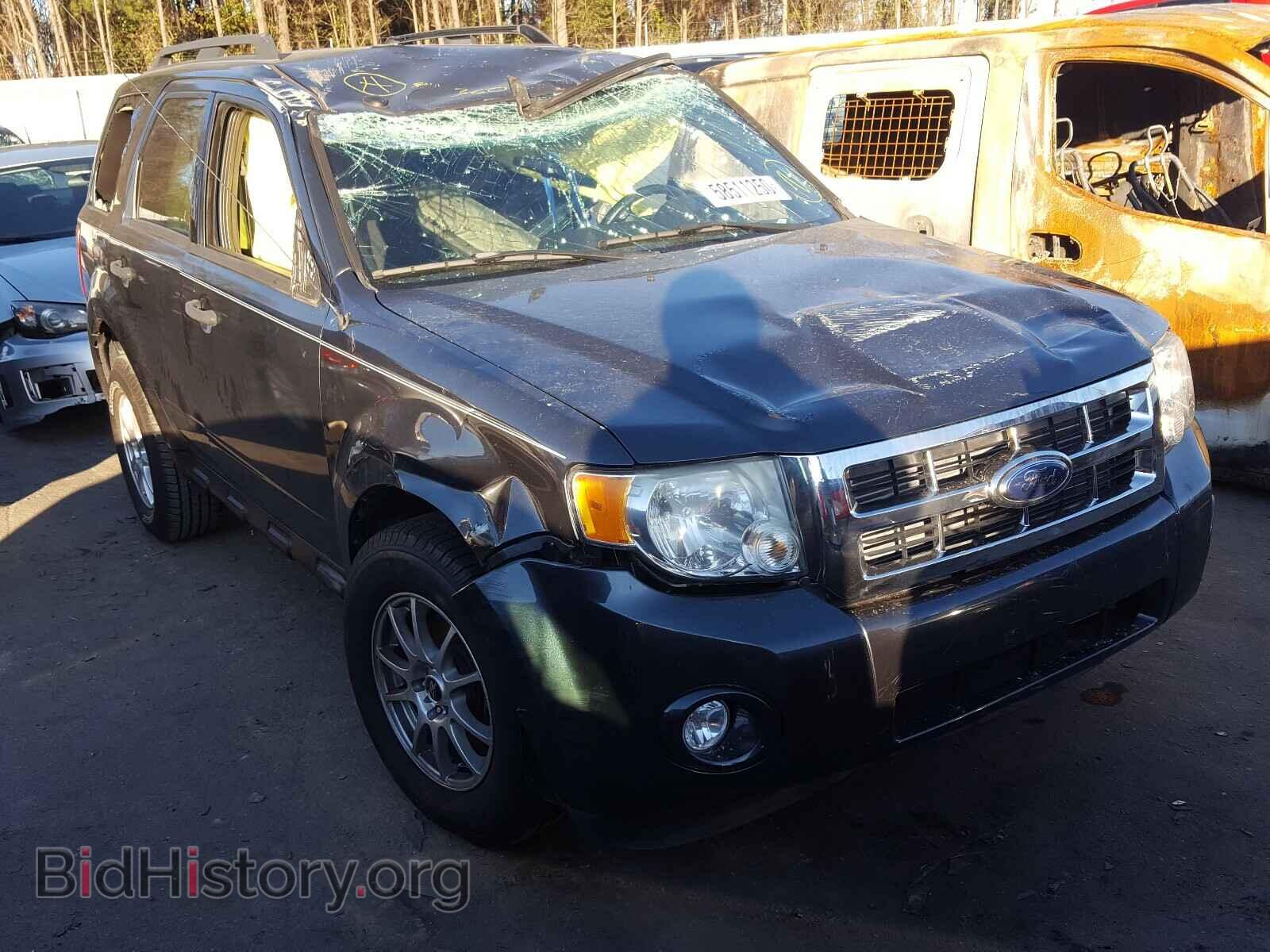 Фотография 1FMCU03729KD00811 - FORD ESCAPE 2009