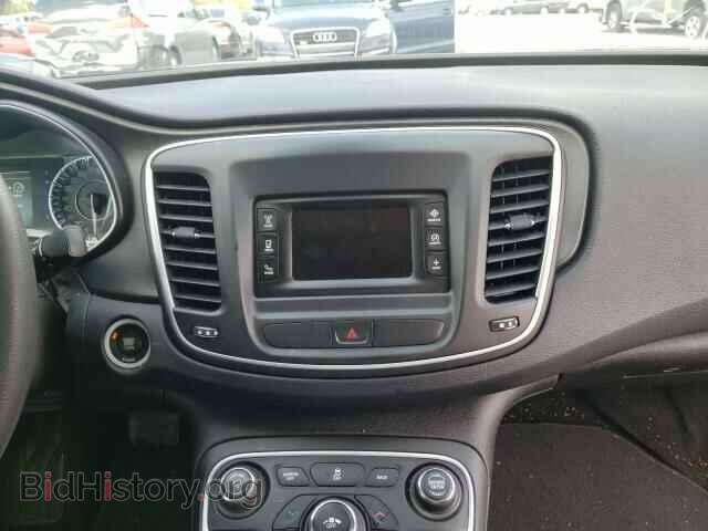 2015 CHRYSLER 200 - VIN: 1C3CCCAB3FN534714 - Фото 9