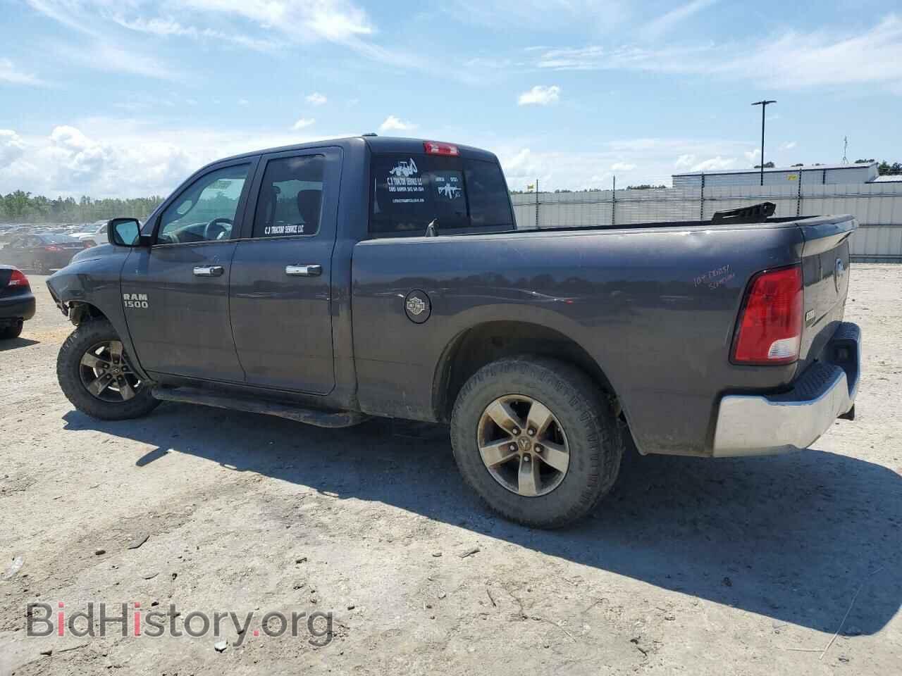 2018 RAM 1500 - VIN: 1C6RR6GG7JS303678 - Photo 2