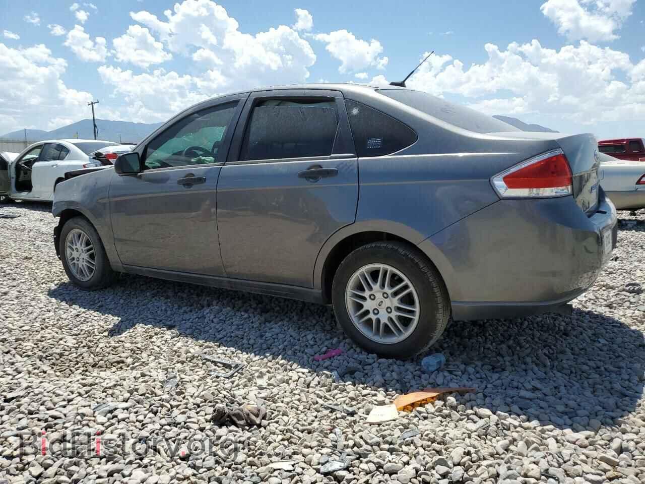 2010 FORD FOCUS - VIN: 1FAHP3FN4AW233001 - Фото 2