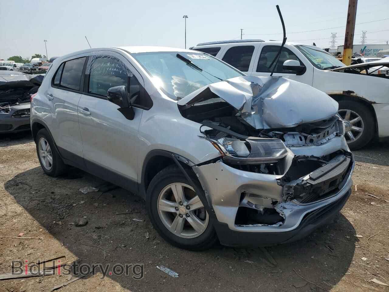2019 CHEVROLET TRAX - VIN: 3GNCJKSB3KL405576 - Photo 4
