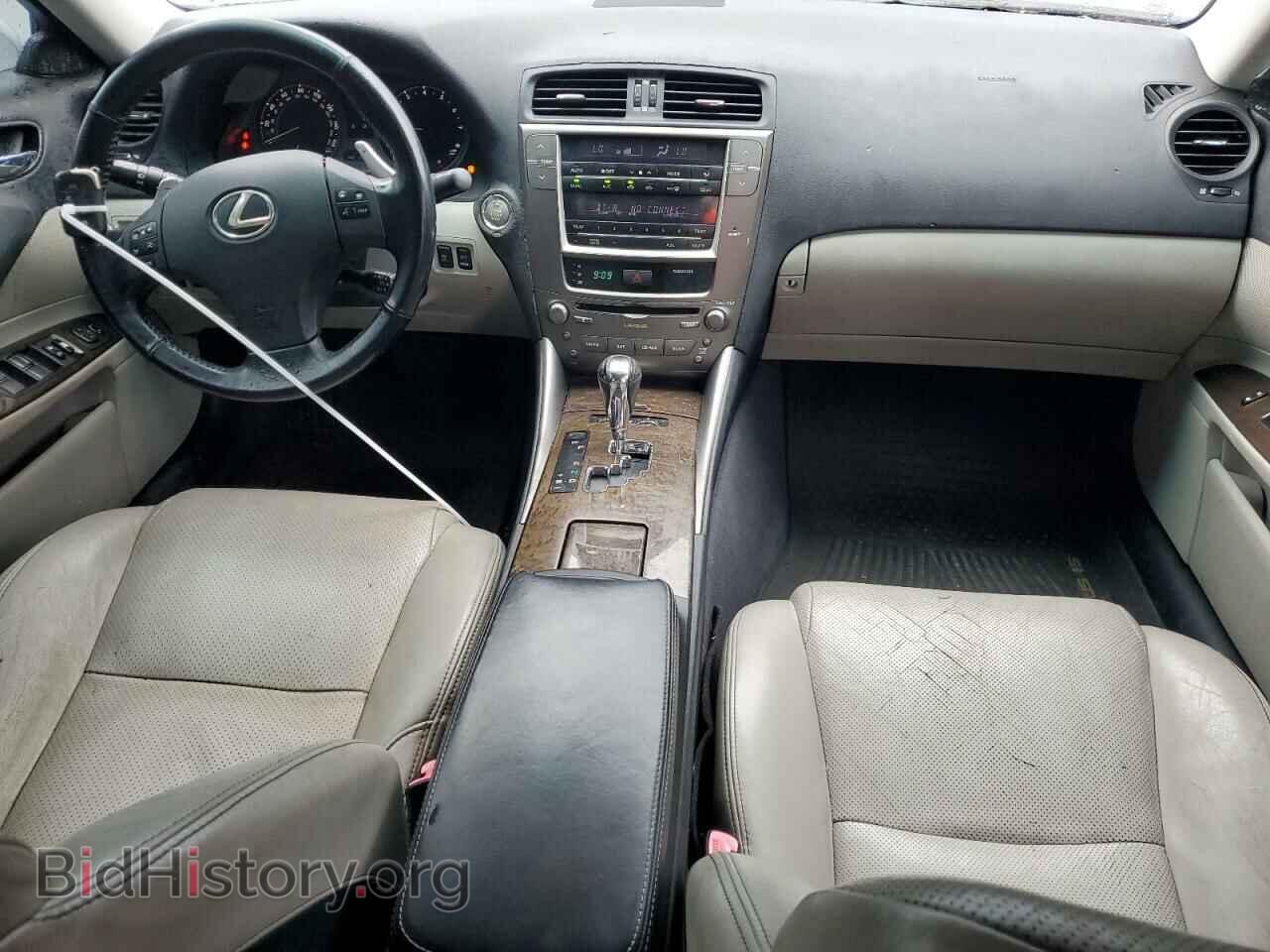 2010 LEXUS IS - VIN: JTHBF5C2XA2094300 - Photo 8