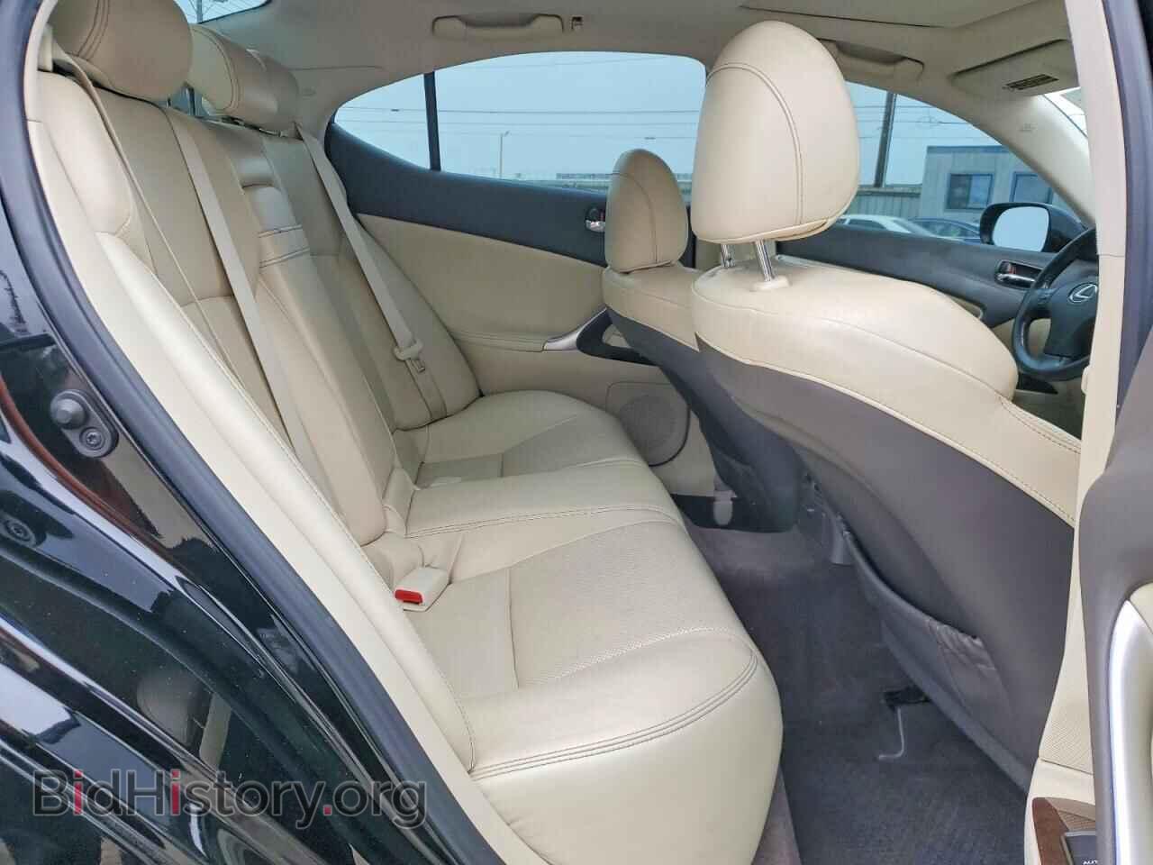 2010 LEXUS IS - VIN: JTHBF5C20A5113337 - Photo 10