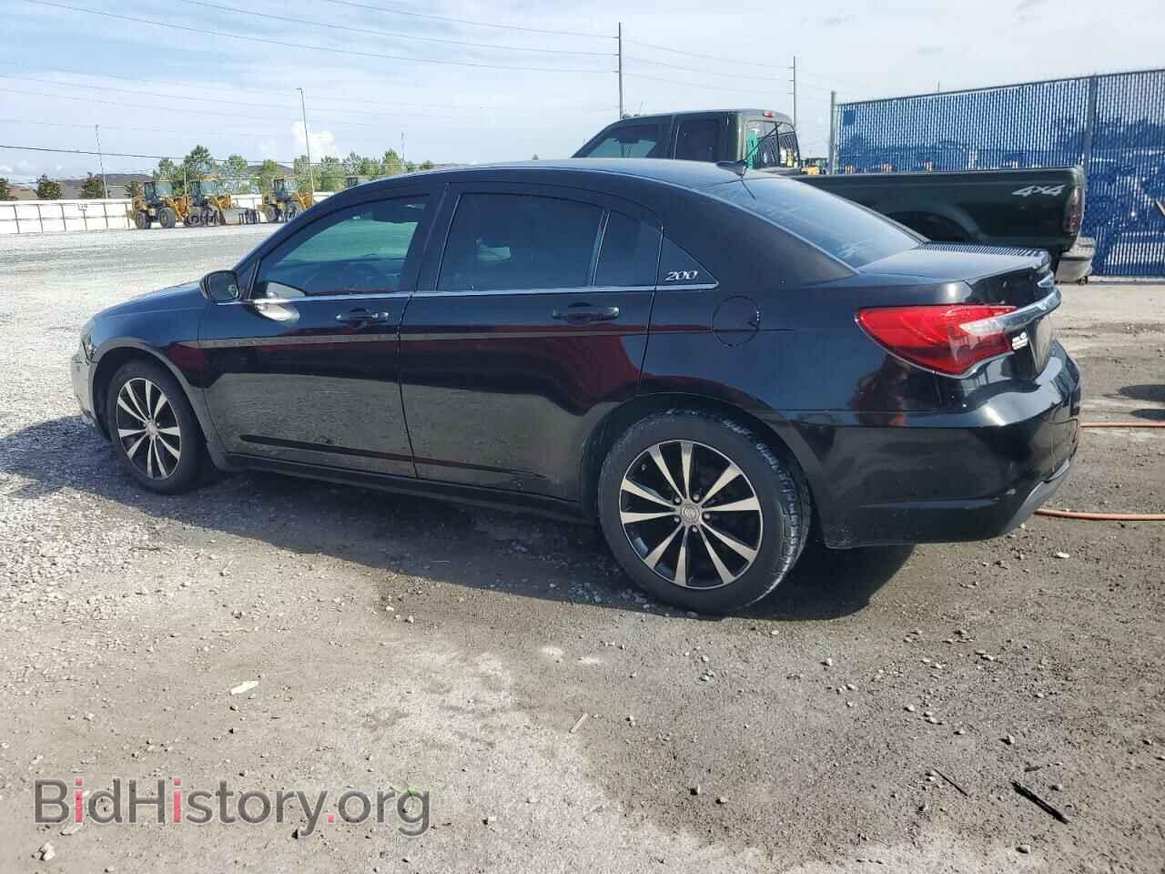 2013 CHRYSLER 200 - VIN: 1C3CCBBB3DN701482 - Photo 2