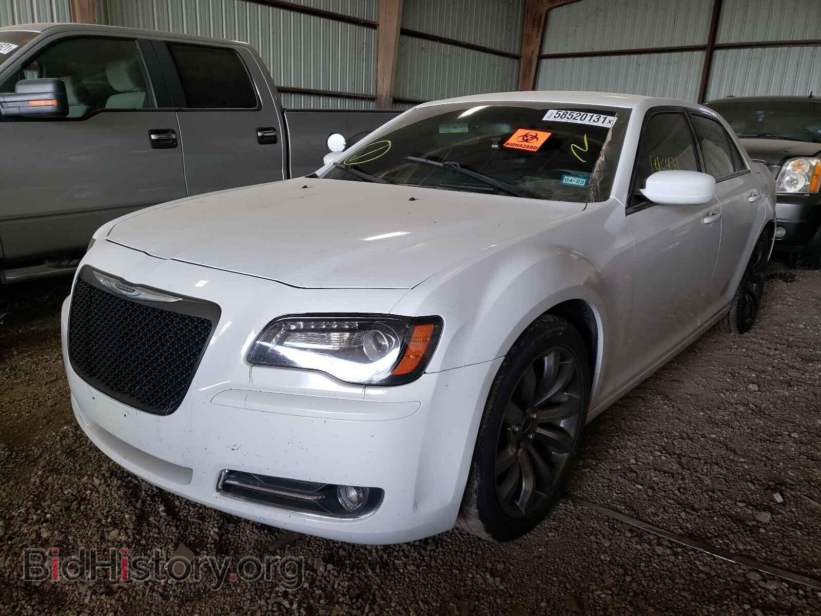 2014 CHRYSLER 300 - VIN: 2C3CCABG5EH328381 - Фото 2