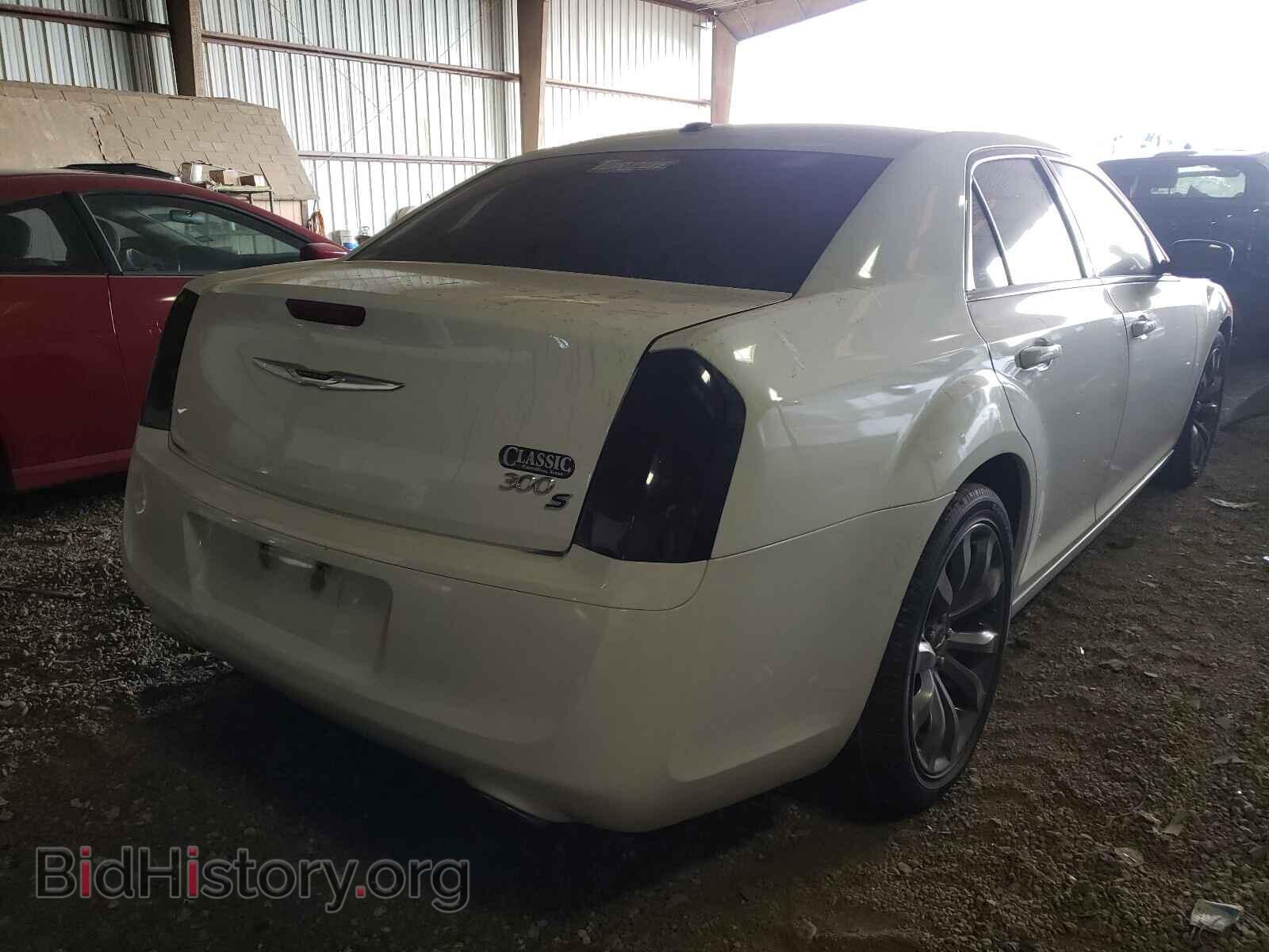 2014 CHRYSLER 300 - VIN: 2C3CCABG5EH328381 - Фото 4