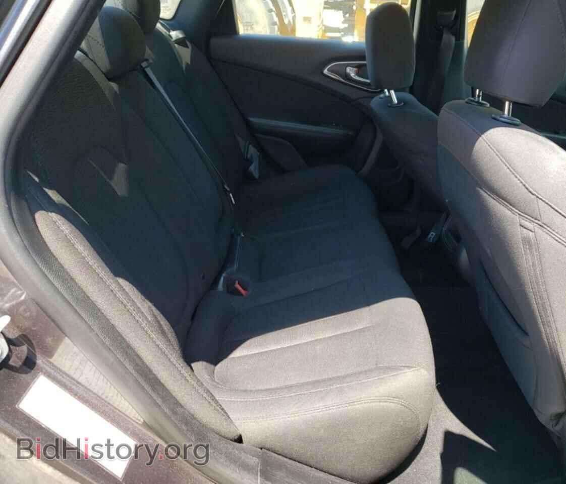 2016 CHRYSLER 200 - VIN: 1C3CCCAB2GN149212 - Фото 10