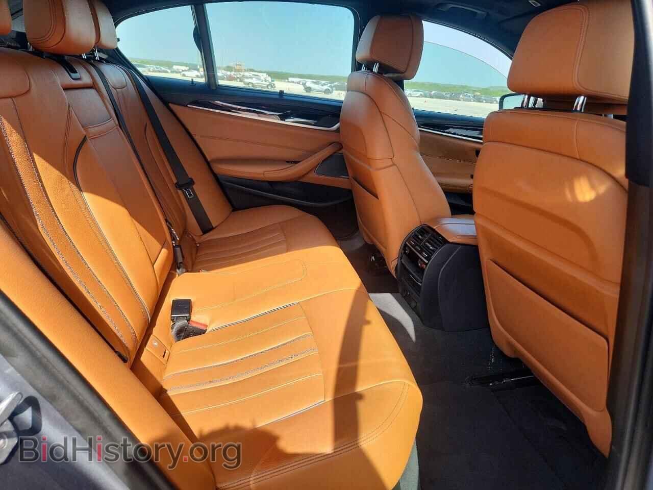 2018 BMW M5 - VIN: WBAJB9C5XJB035786 - Фото 10