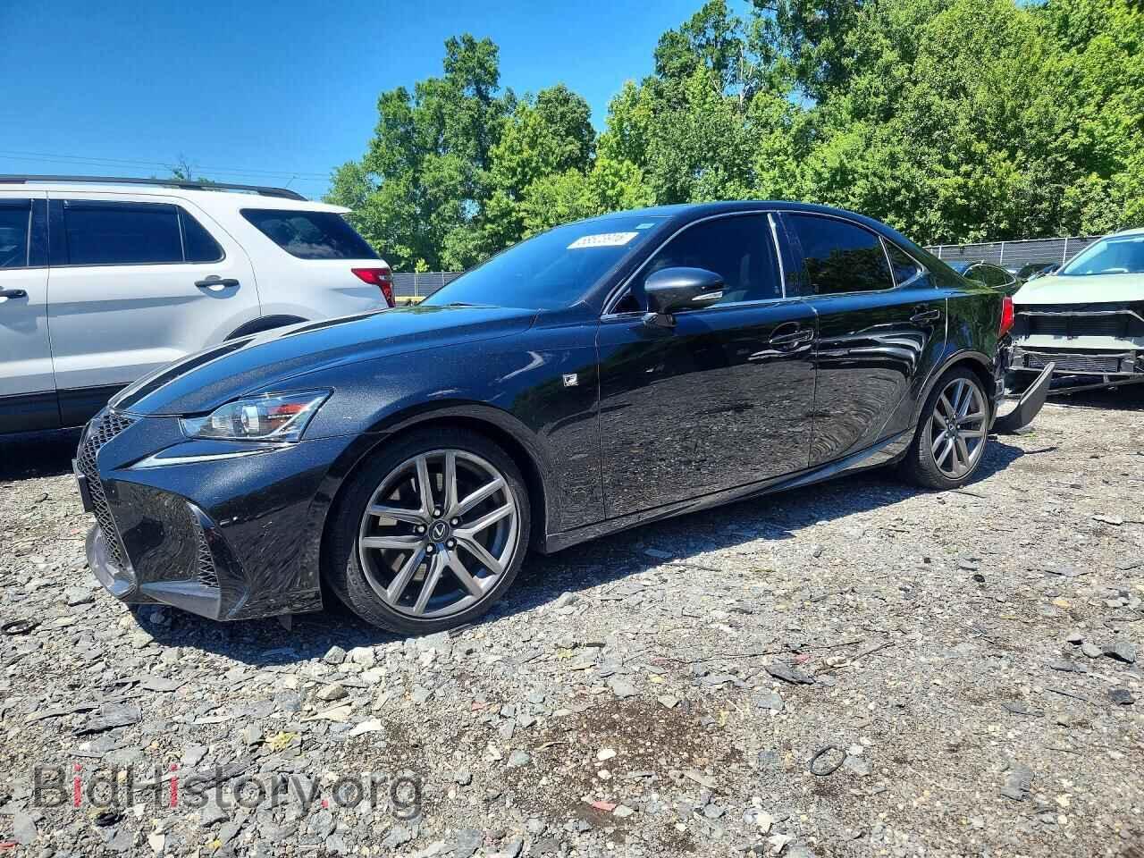 Фотография JTHC81D20J5031212 - LEXUS IS 2018