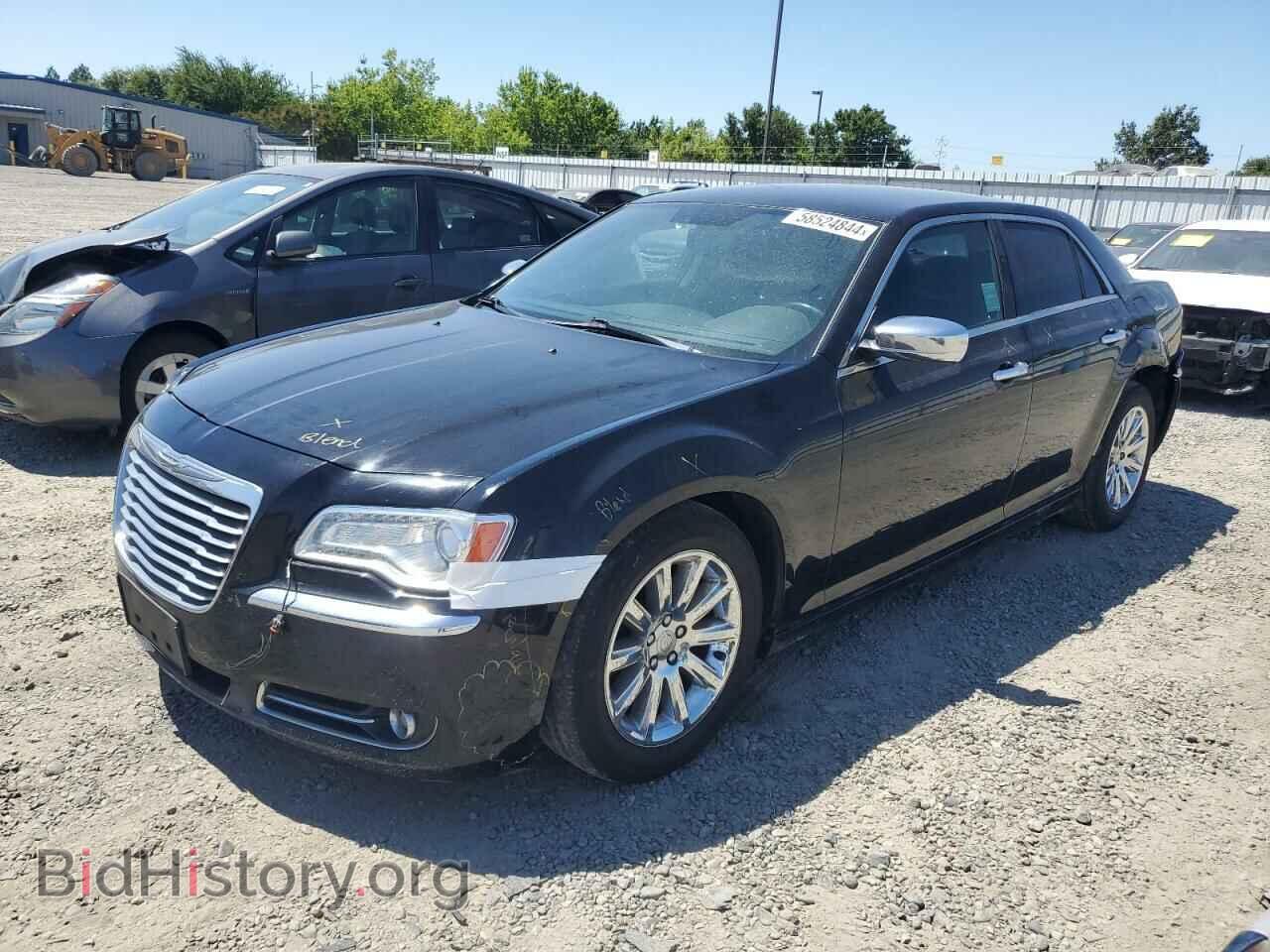 Фотография 2C3CCACG8CH310467 - CHRYSLER 300 2012