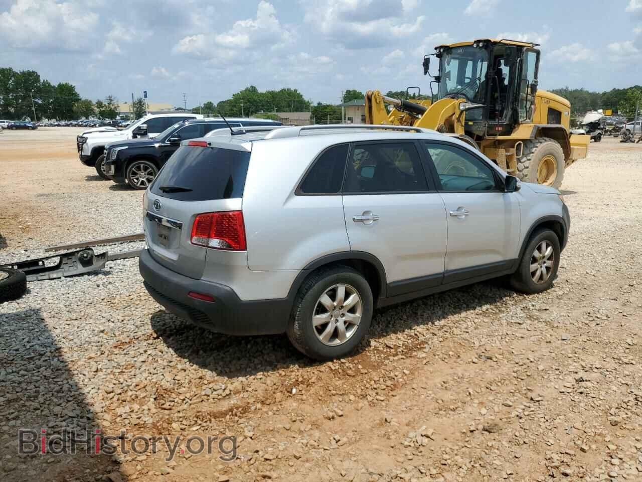 2012 KIA SORENTO - VIN: 5XYKT3A67CG271740 - Фото 3