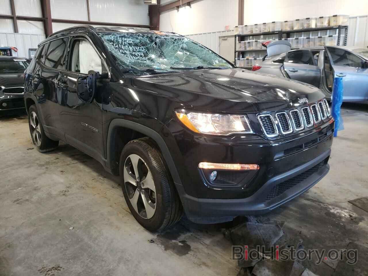 Photo 3C4NJDBB9JT239849 - JEEP COMPASS 2018