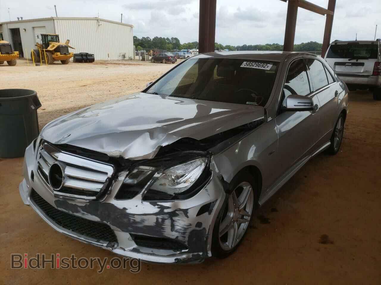 2012 MERCEDES-BENZ E-CLASS - VIN: WDDHF5KB9CA635851 - Фото 2