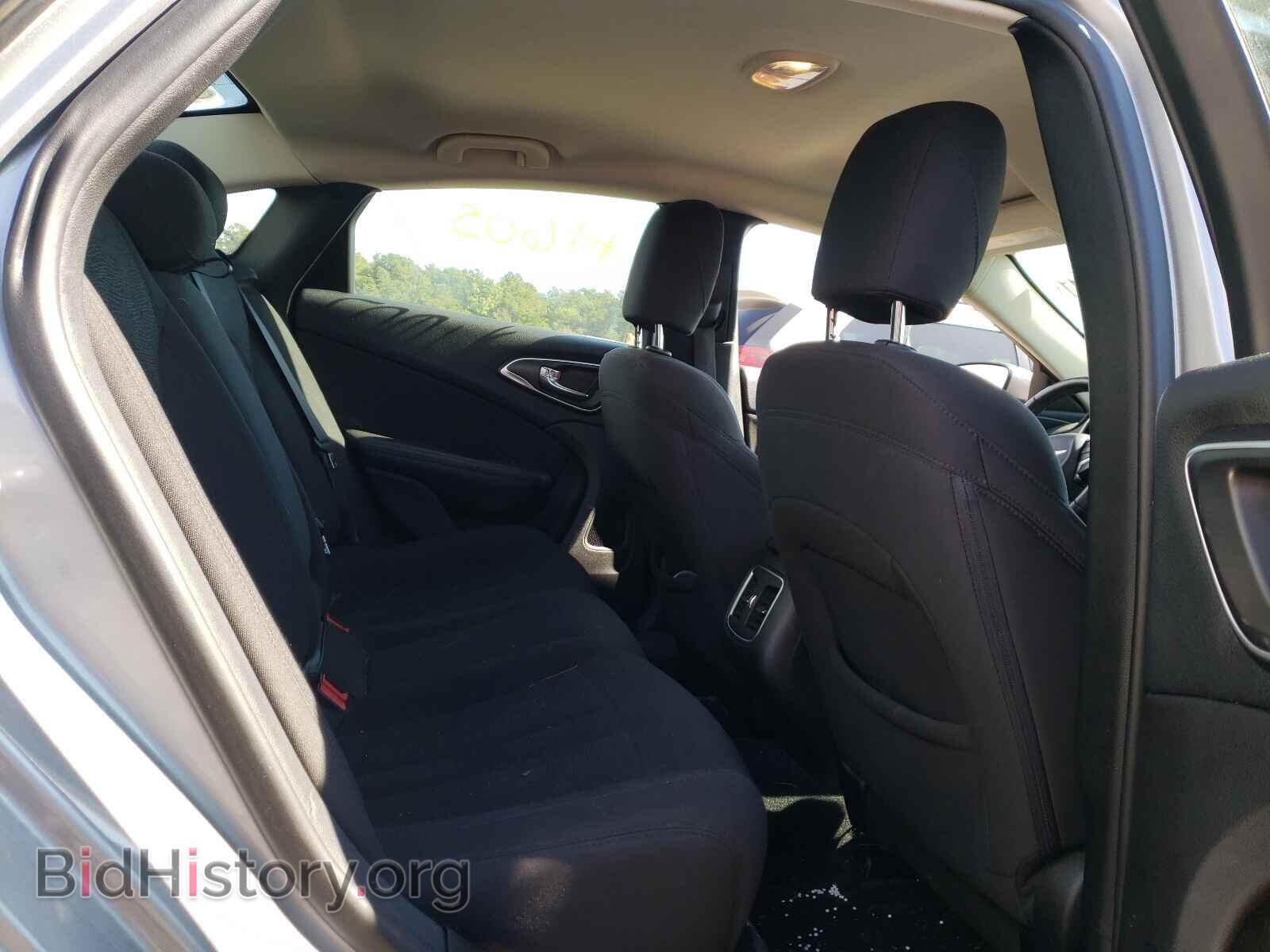 2015 CHRYSLER 200 - VIN: 1C3CCCAB2FN663706 - Photo 6