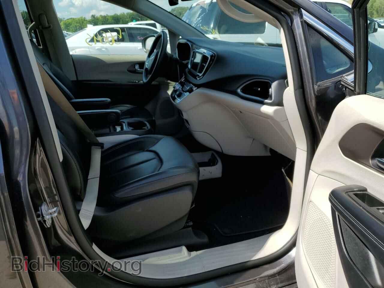 2021 CHRYSLER MINIVAN - VIN: 2C4RC1DG1MR516990 - Фото 5