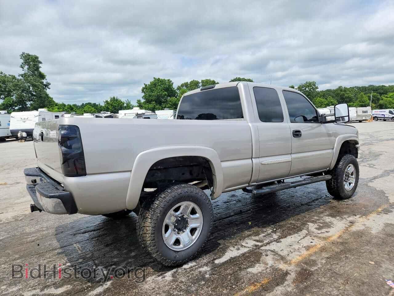 2005 GMC SIERRA - VIN: 1GTEK19Z55Z100802 - Фото 3