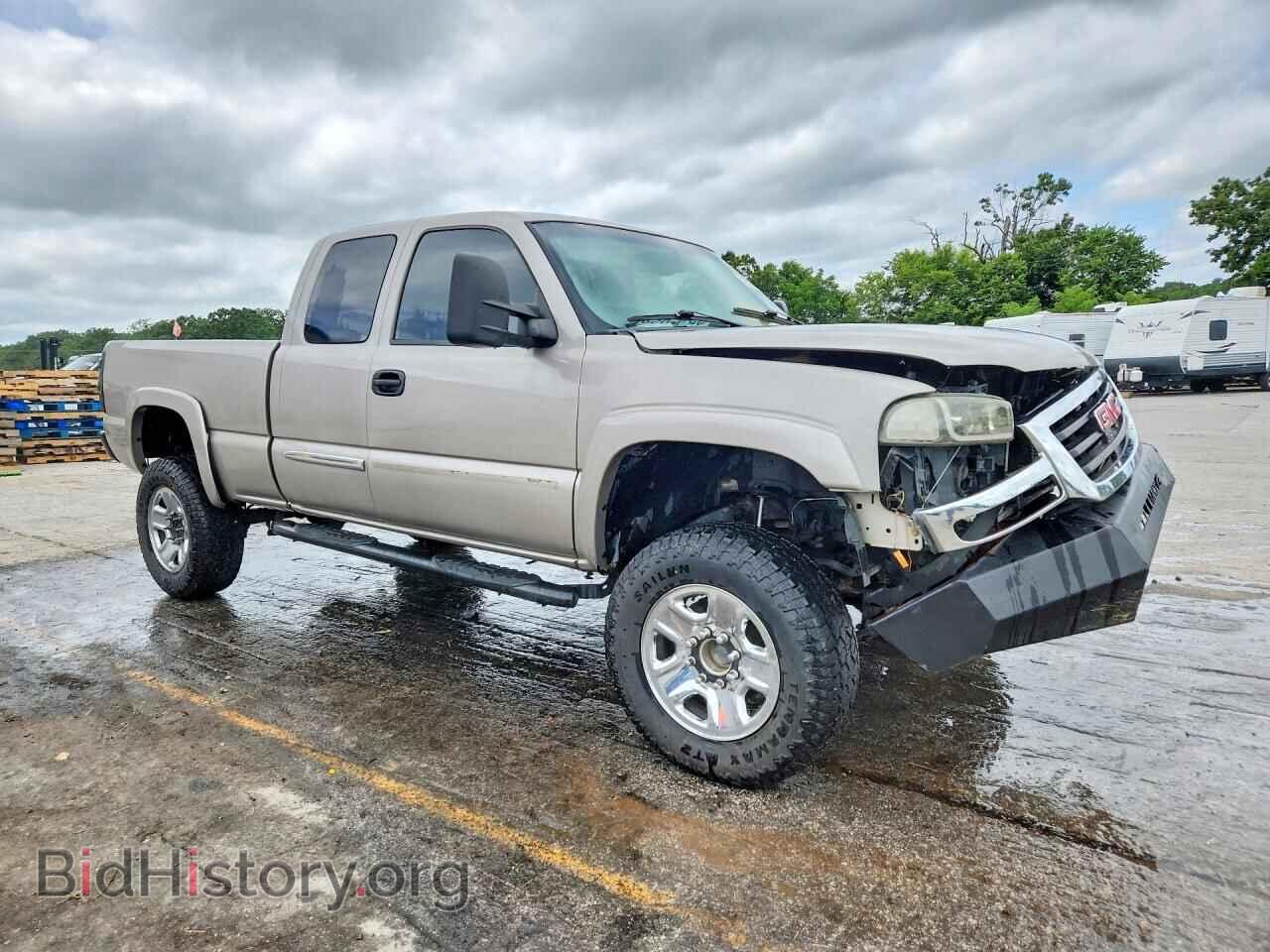 2005 GMC SIERRA - VIN: 1GTEK19Z55Z100802 - Фото 4