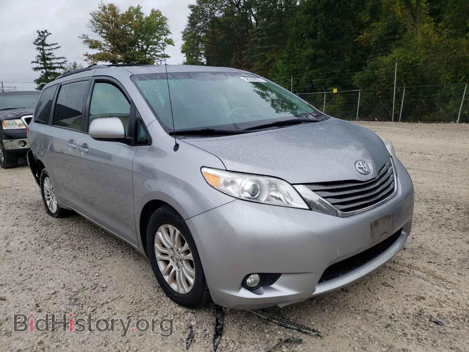 Photo 5TDYK3DC3CS275575 - TOYOTA SIENNA 2012