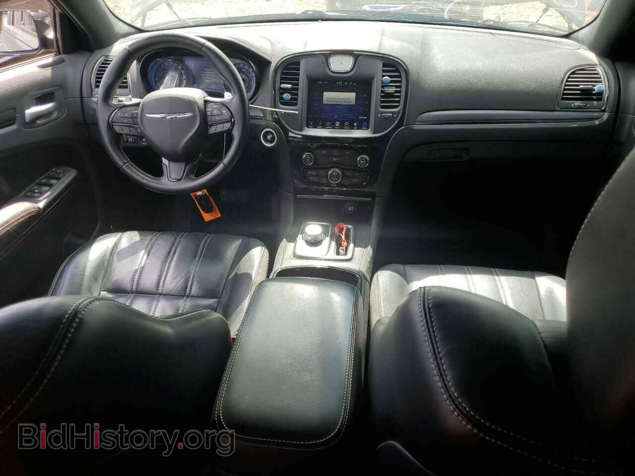 2015 CHRYSLER 300 - VIN: 2C3CCAGG0FH818561 - Фото 8