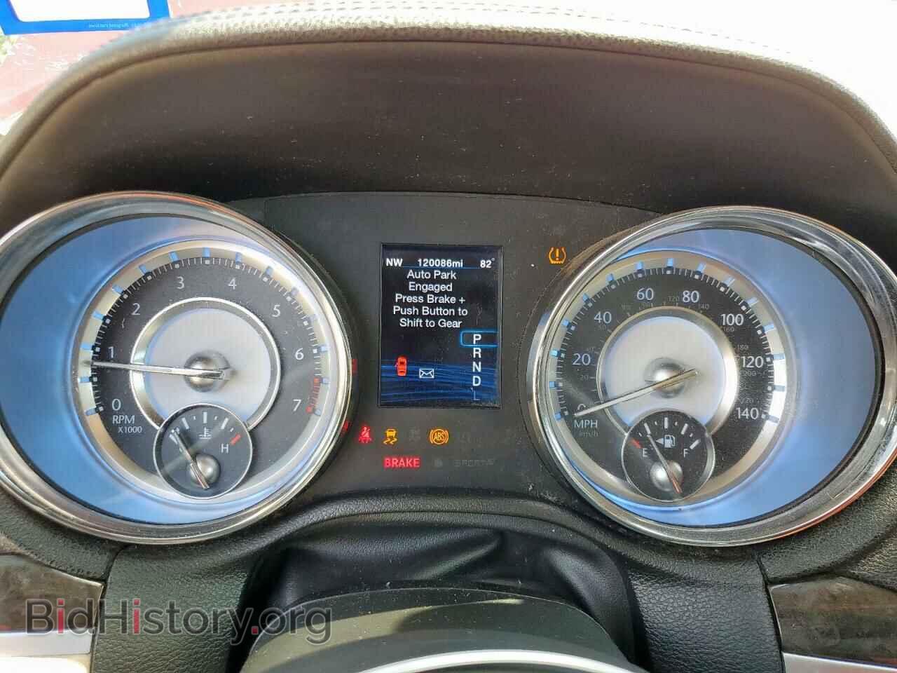 2012 CHRYSLER 300 - VIN: 2C3CCACG7CH199555 - Фото 9