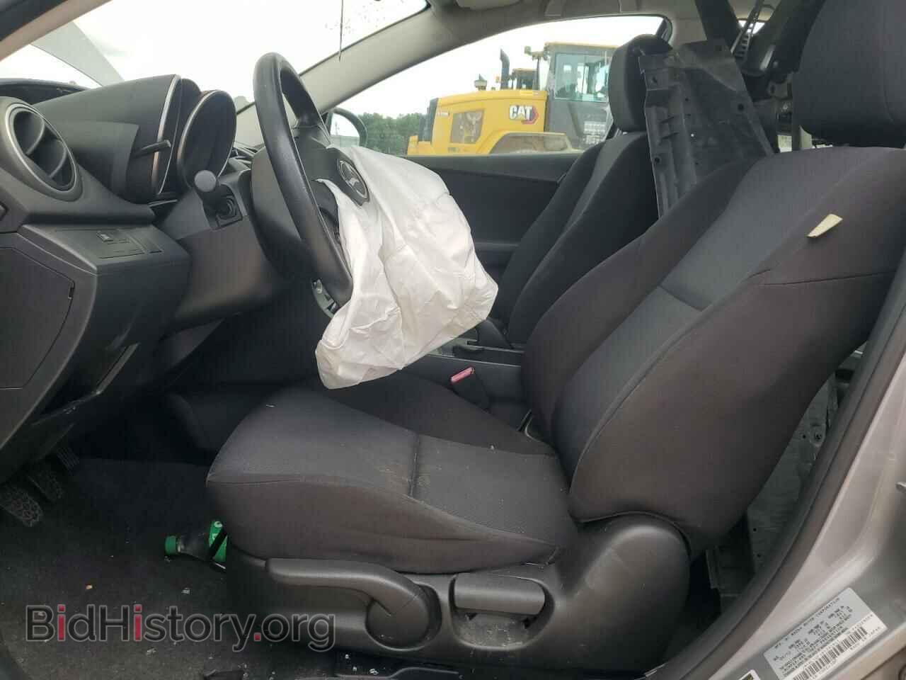 2011 MAZDA 3 - VIN: JM1BL1UF4B1393941 - Фото 7