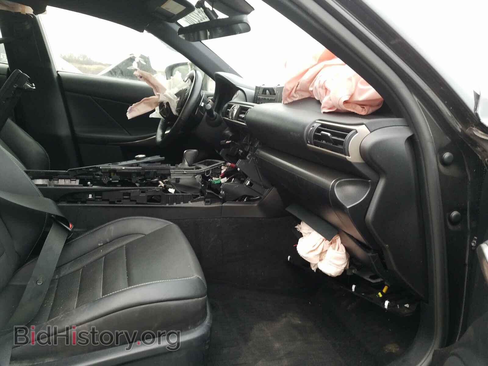 2017 LEXUS IS - VIN: JTHCE1D21H5014356 - Фото 5