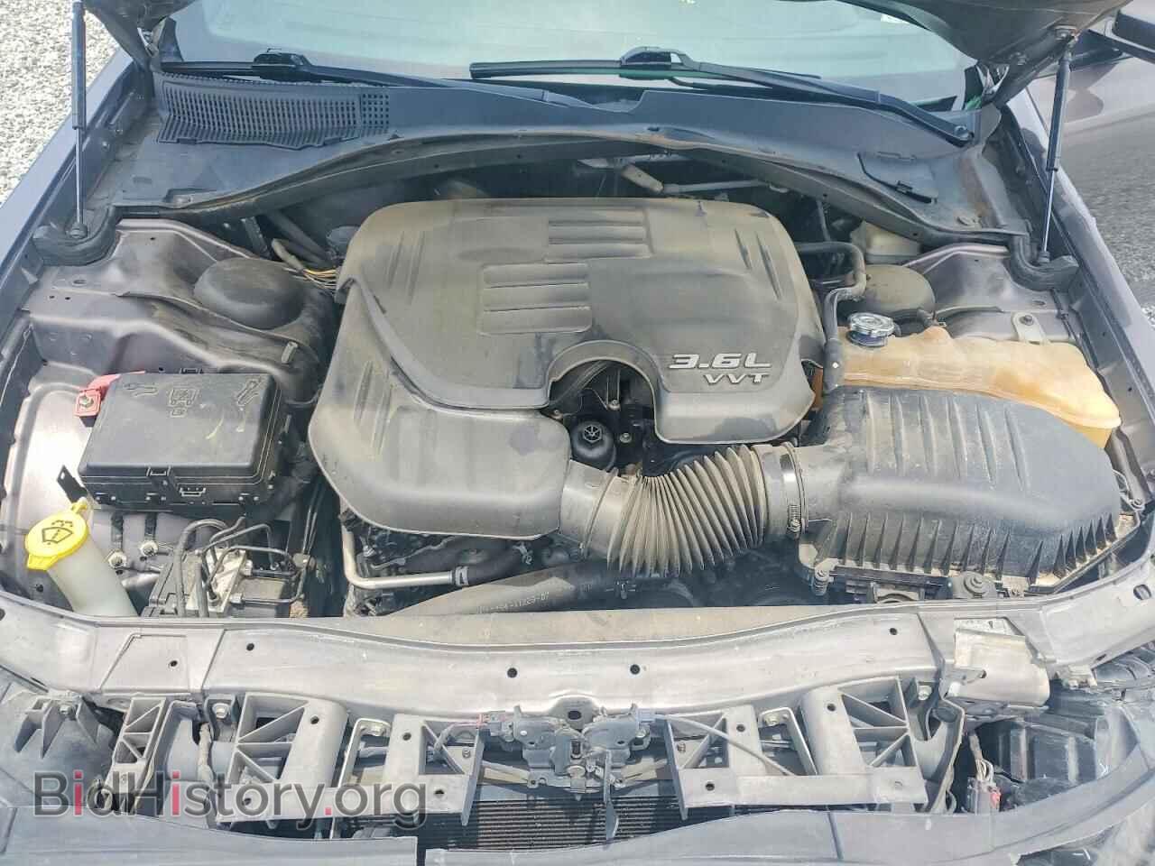 2014 CHRYSLER 300 - VIN: 2C3CCABG8EH373556 - Photo 11