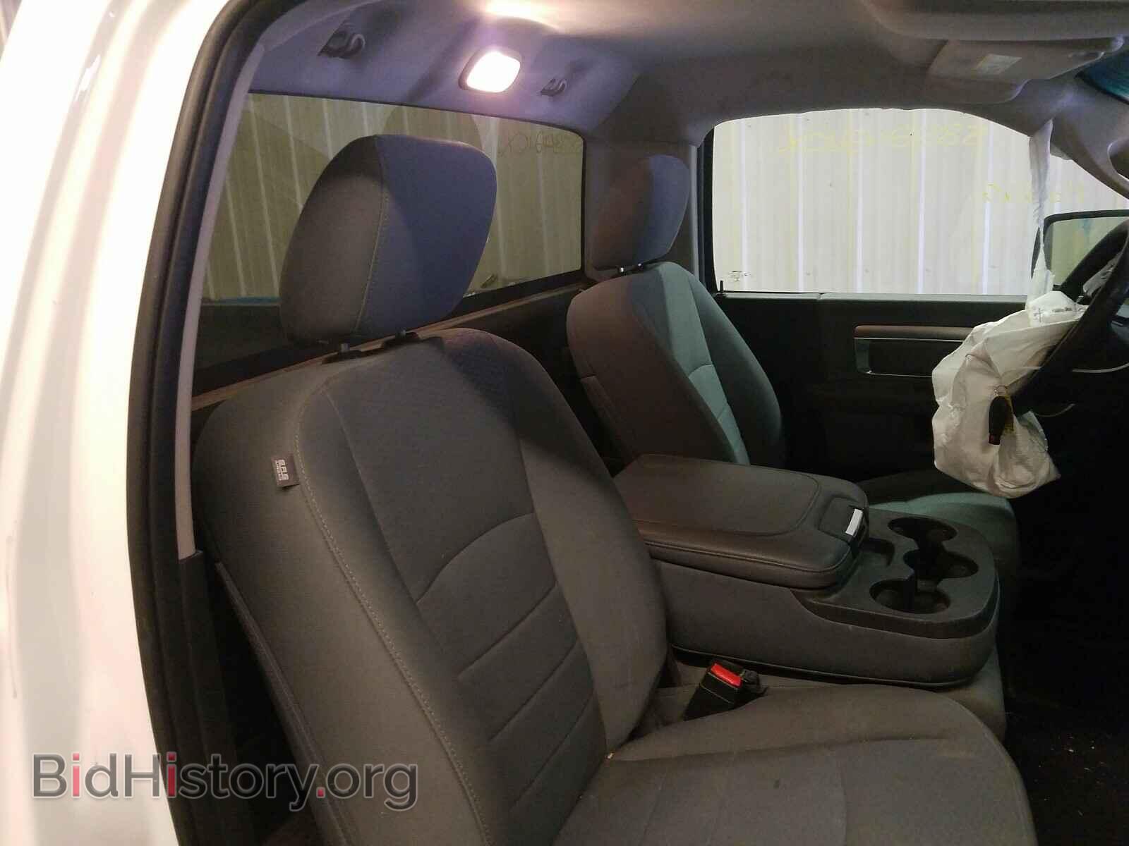 2017 RAM 1500 - VIN: 3C6JR7DT7HG769763 - Фото 6