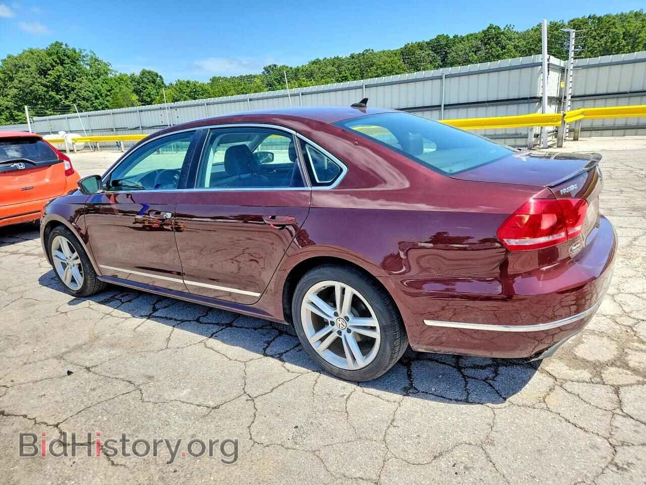 2014 VOLKSWAGEN PASSAT - VIN: 1VWCN7A36EC089592 - Фото 2