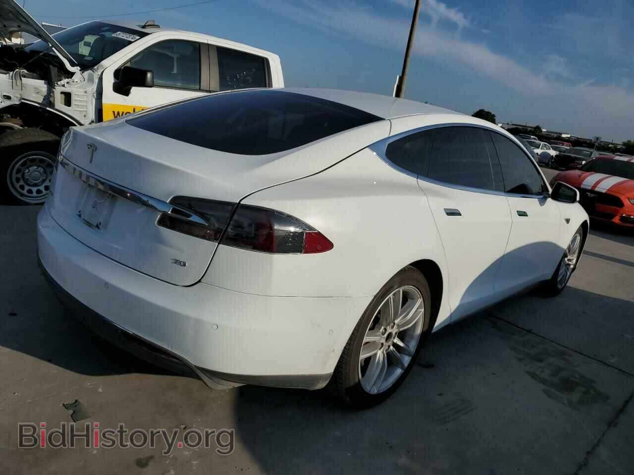 2015 TESLA MODEL S - VIN: 5YJSA1E13FF118714 - Фото 3