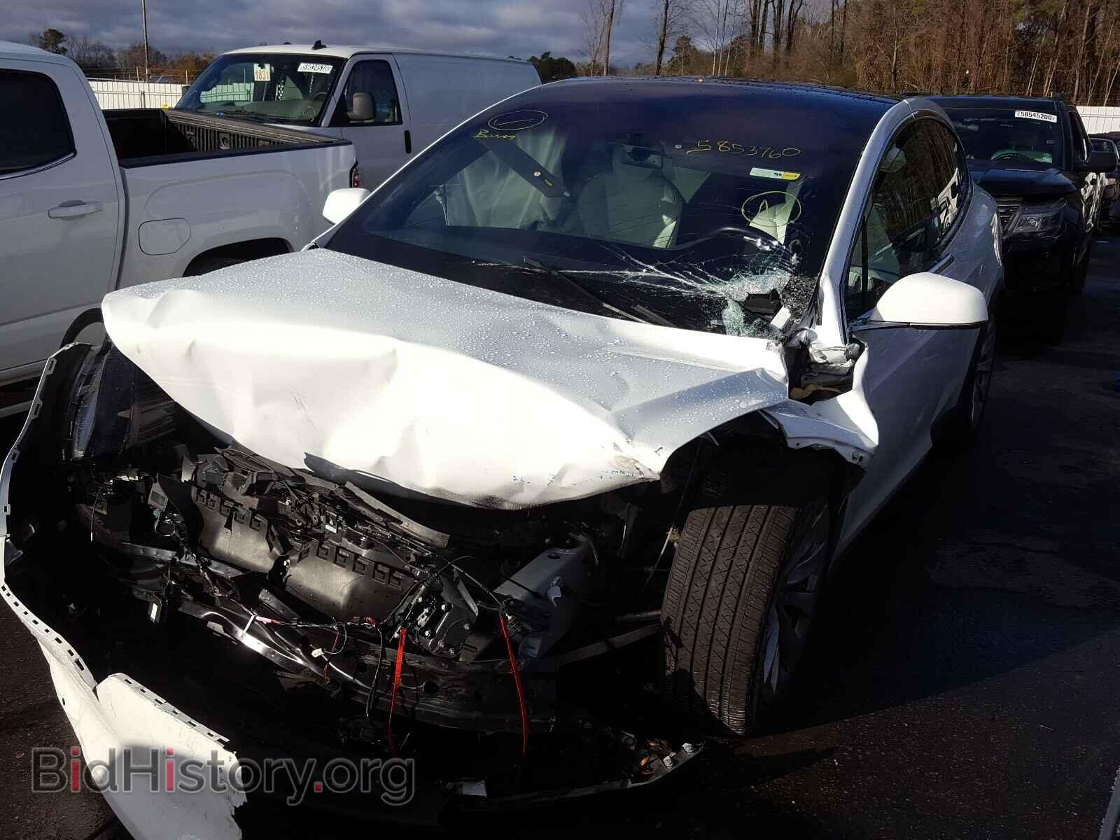 2016 TESLA MODEL X - VIN: 5YJXCBE48GF000689 - Фото 2